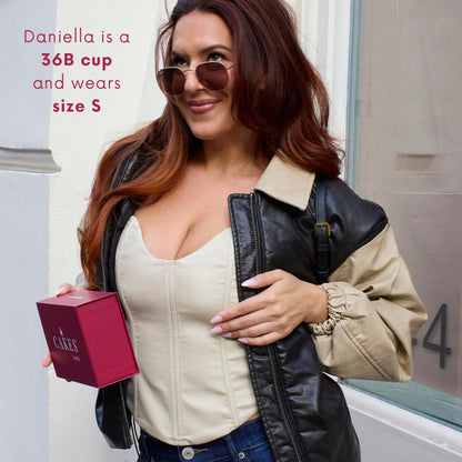 CAKES Cleavage™ bra