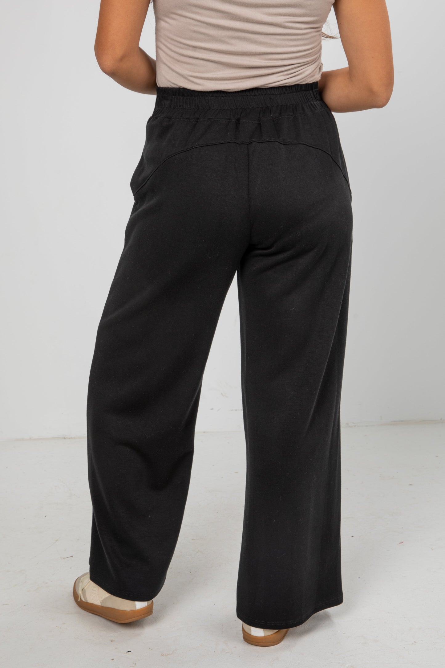 Ultra Air Soft Sweatpants - DOORBUSTER