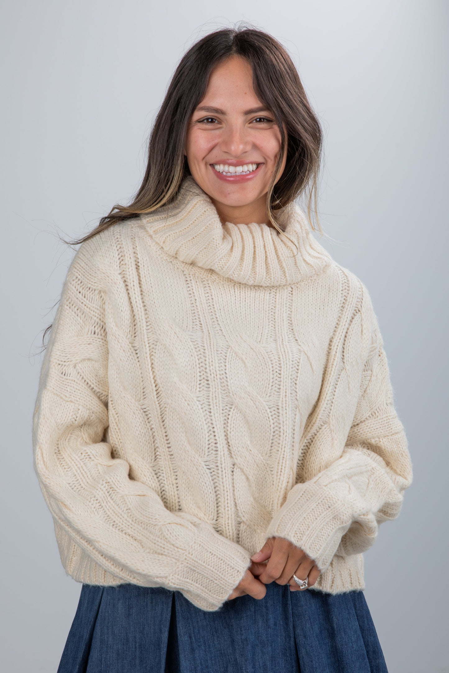Cozy Appearance Cream Cable Knit Turtleneck Sweater