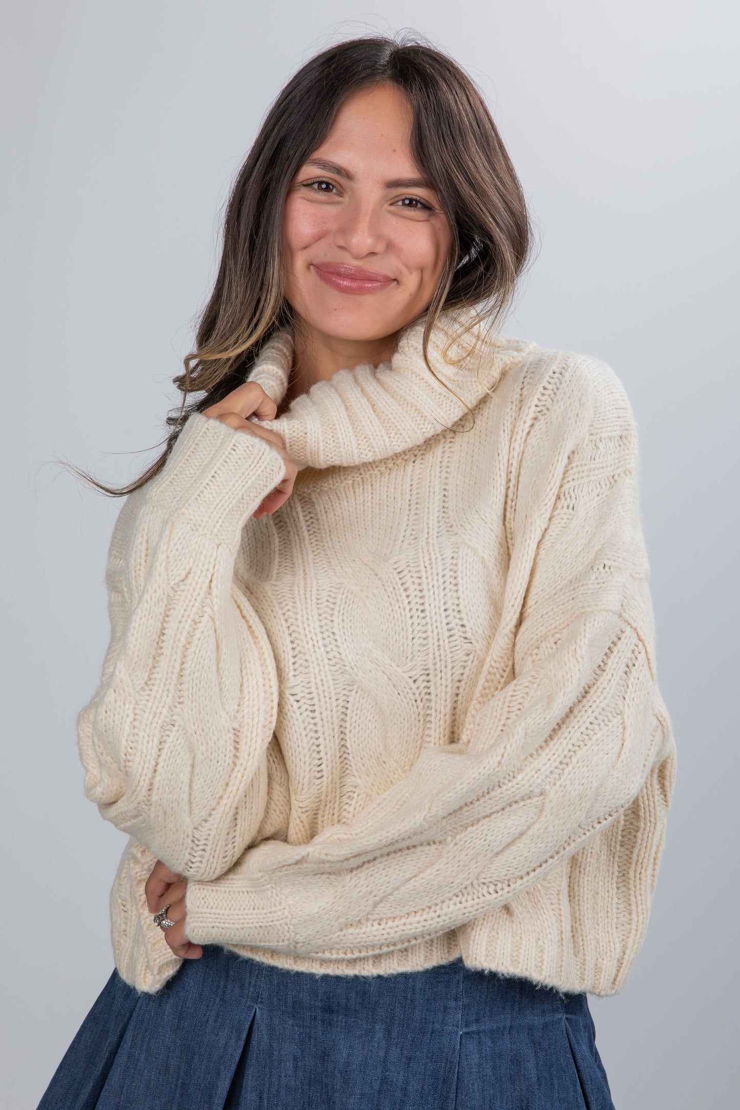 Cozy Appearance Cream Cable Knit Turtleneck Sweater