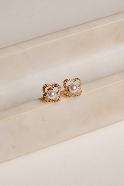 Remi Gold Pearl Quatrefoil Stud Earrings