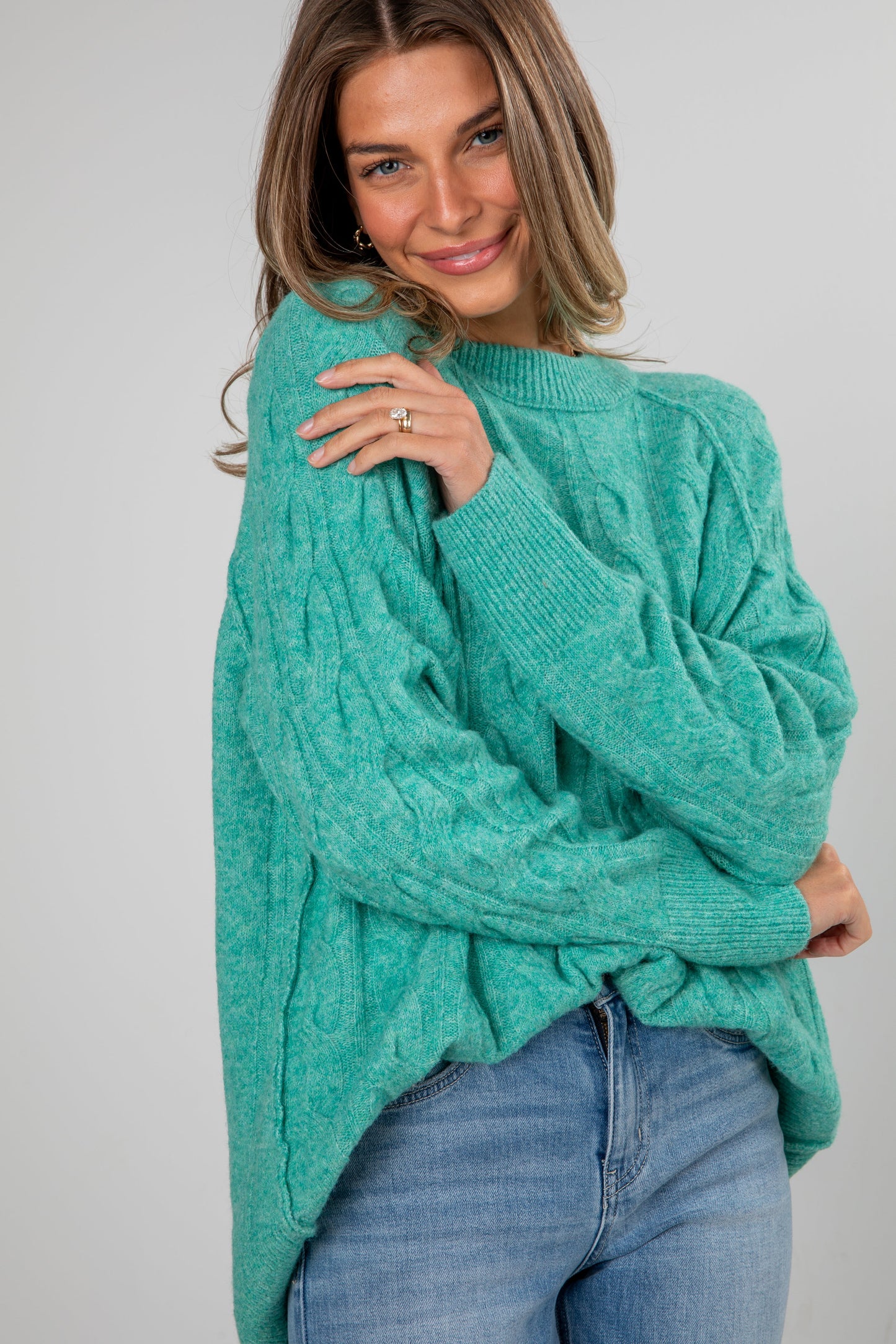 Cozy Classic Oversized Sweater - DOORBUSTER