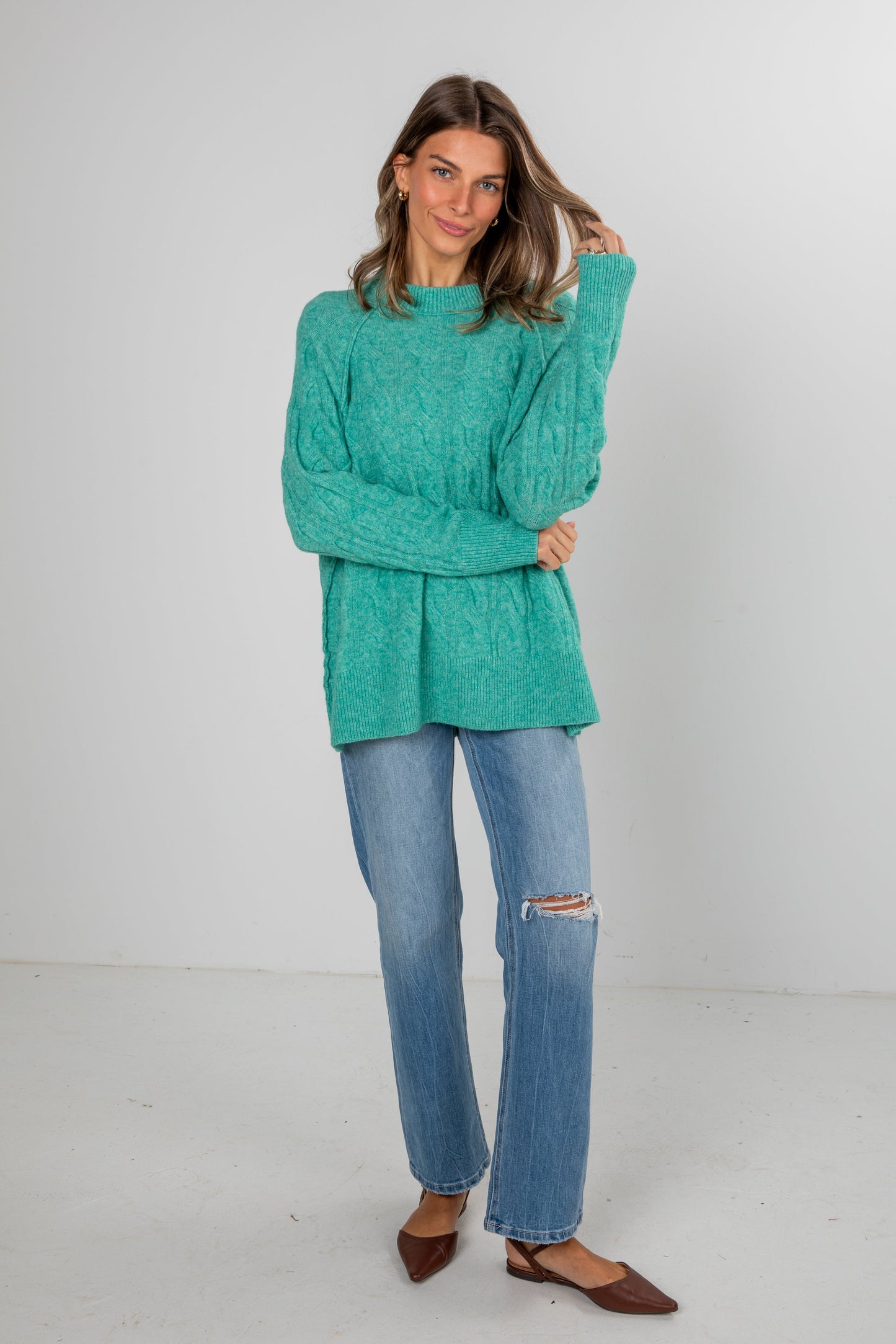 Cozy Classic Oversized Sweater - DOORBUSTER